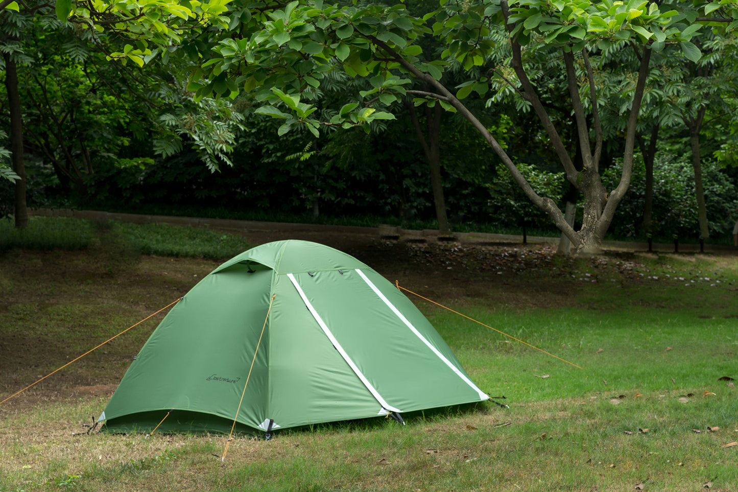 Clostnature 4-Man Lightweight Backpacking Tent - 3 Season Ultralight W